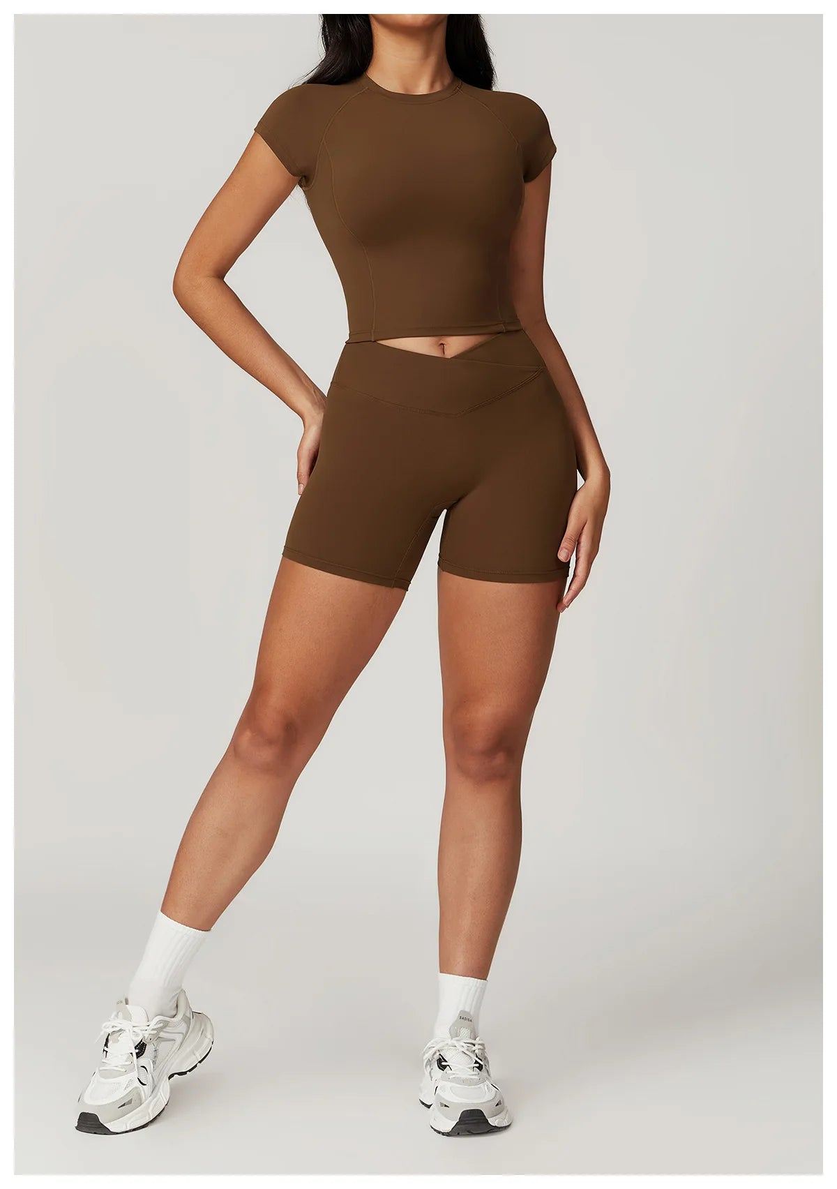 Ensemble de vêtements de sport pour femmes 2 pièces - Costume de sport - Vêtements d'entraînement - Haut court à manches courtes - Leggings taille haute - Vêtements de fitness.